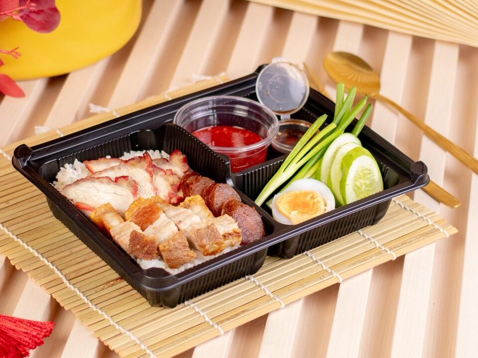 N-ข้าวหมูแดงผสมหมูกรอบ