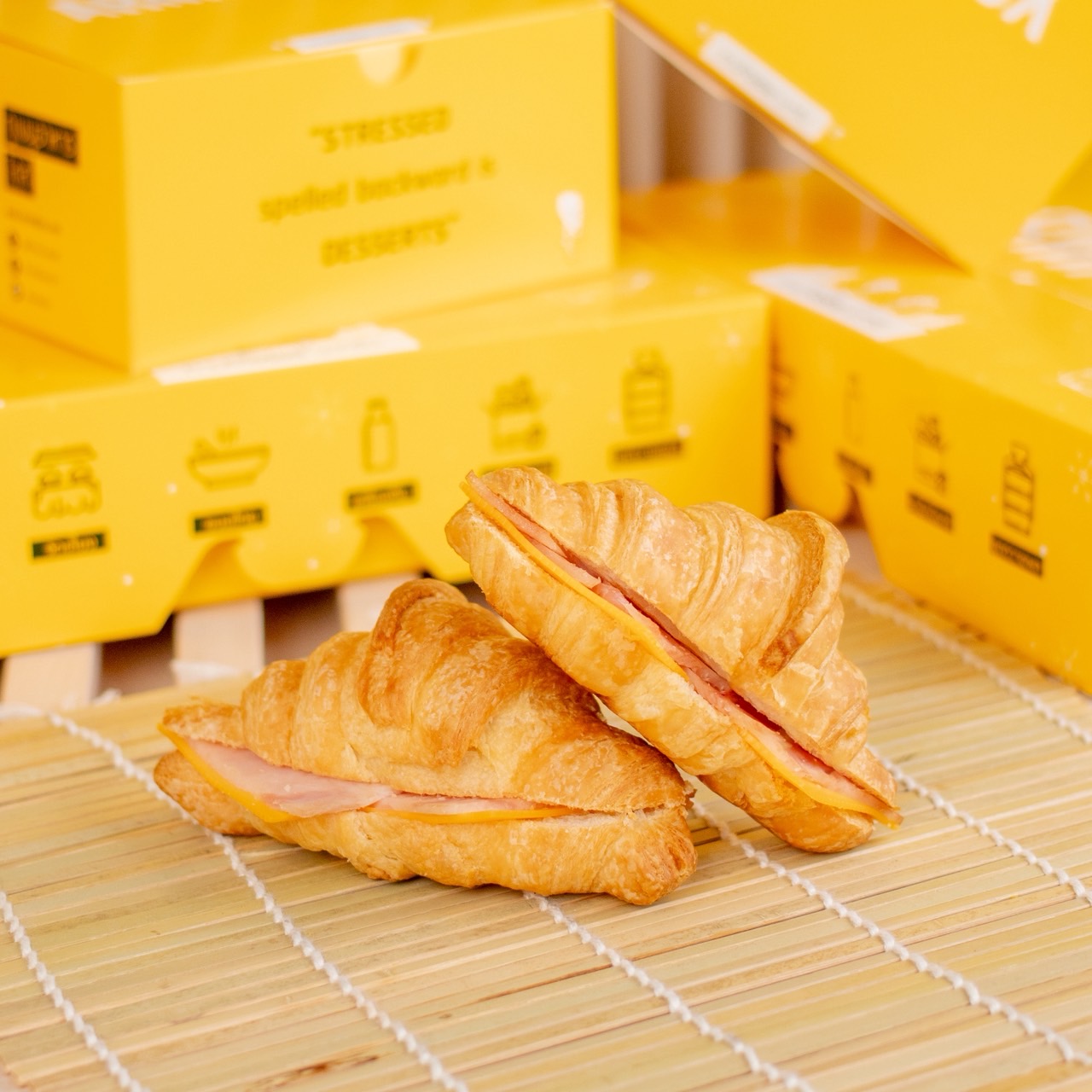 B-ครัวซองต์แฮมชีส