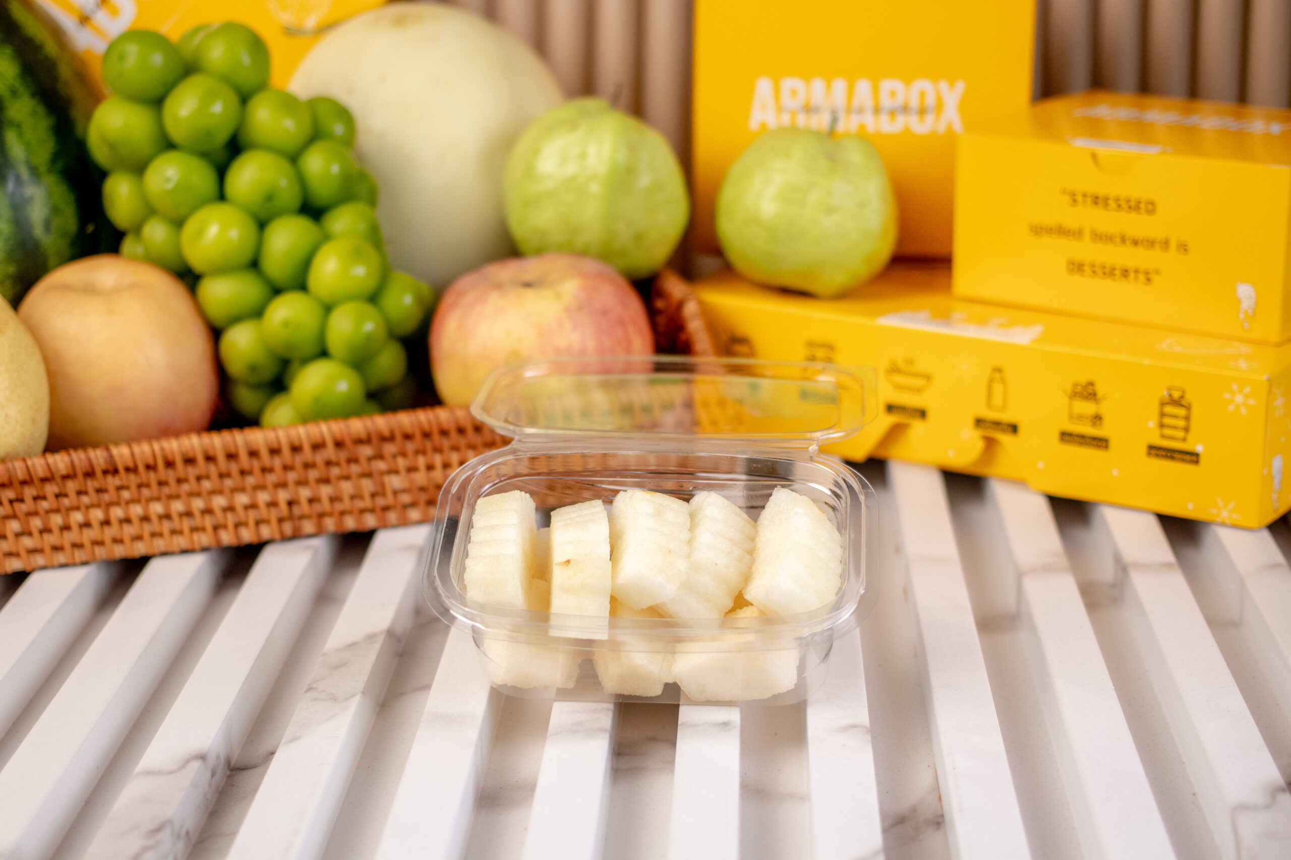 F-สาลี่ (กล่องใส)